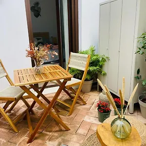 Appartement En Casco Historico De Cordoba/piscina, Cordoue